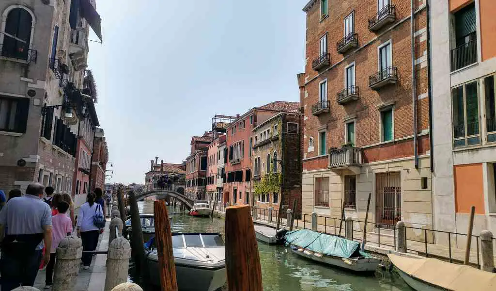 Read more about the article 17 Interesting Facts About Venice You Probably Didn’t Know