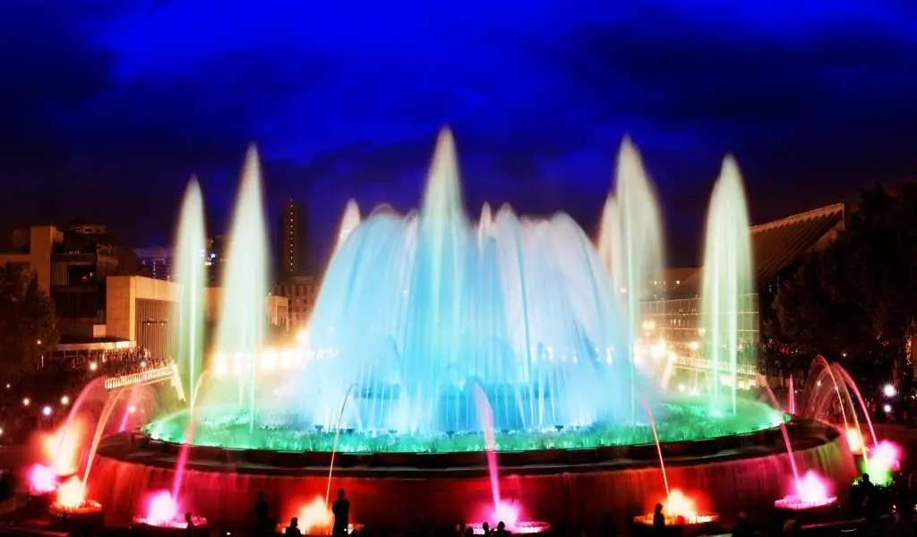 11 Surprising Facts About Montjuïc Fountain in Barcelona